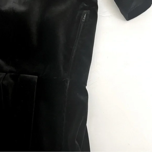 LAURA ASHLEY Vintage Black Velvet Dress Sweetheart Neckline Size 8 *Runs Small - Picture 9 of 16